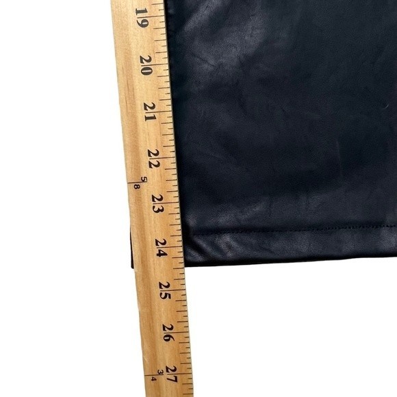 BLANK NYC The Varick Faux Leather Kick Flare Pants Black Size 31 - Picture 13 of 14